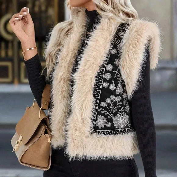 Black Casual Women's Floral Embroidered Plush Spliced Sleeveless Jacket - Picture 1 of 6